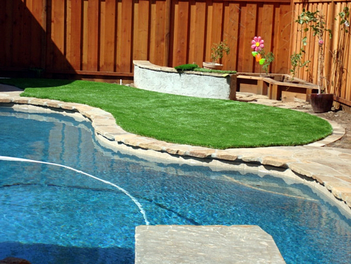 Grass Turf San Juan Capistrano, California Garden Ideas, Swimming Pools